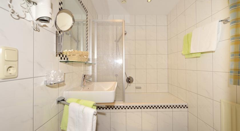Hotel Garni Viktoria Sankt Anton am Arlberg Kamer foto