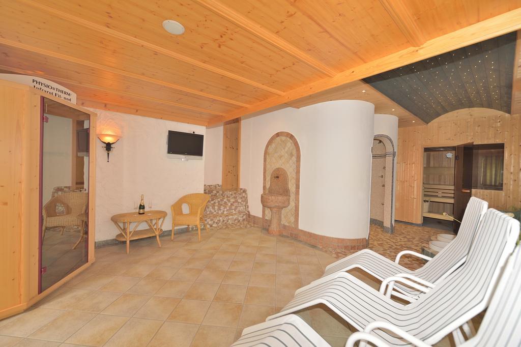 Hotel Garni Viktoria Sankt Anton am Arlberg Buitenkant foto