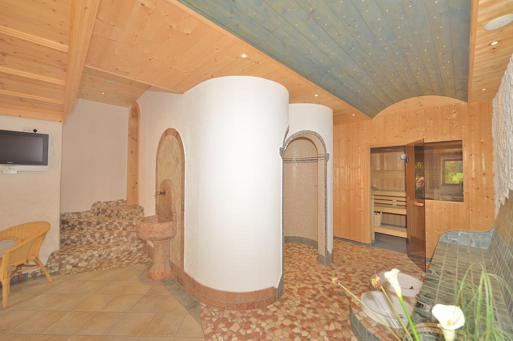 Hotel Garni Viktoria Sankt Anton am Arlberg Buitenkant foto